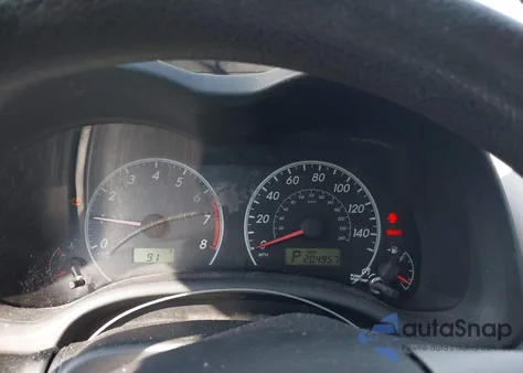 2013 Toyota Corolla Le z USA, uszkodzony, nr VIN 2T1BU4EE6DC994173